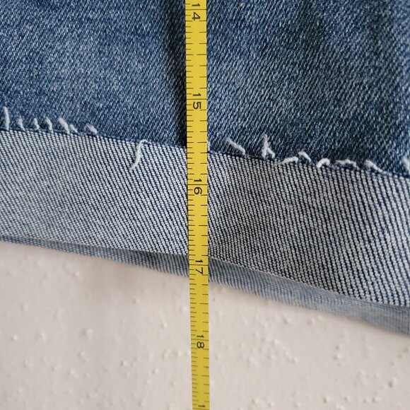 Ava & Viv Women's Mid Rise Midi Jeans Shorts - Picture 4 of 6